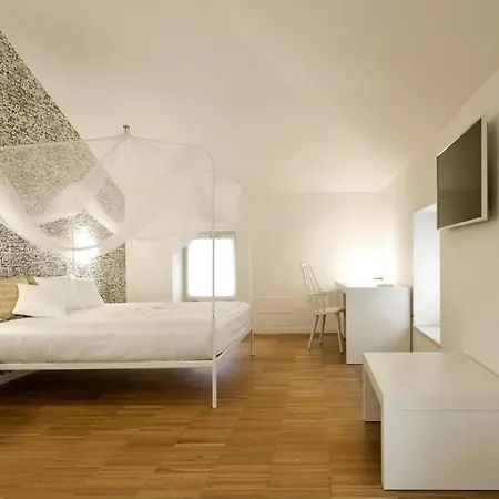 Гостевой дом Santa Cesarea Luxury - La Vetta Del Sasso Barisano Матера