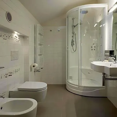 Гостевой дом Santa Cesarea Luxury - La Vetta Del Sasso Barisano