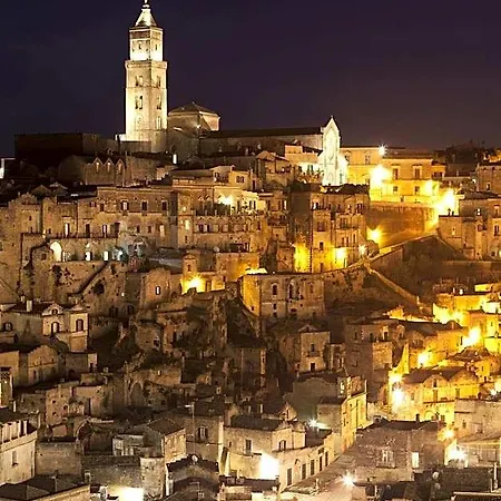 Гостевой дом Santa Cesarea Luxury - La Vetta Del Sasso Barisano 4*